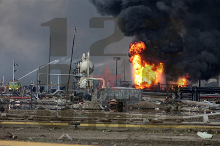 Взрыв на нефтезаводе в ХМАО